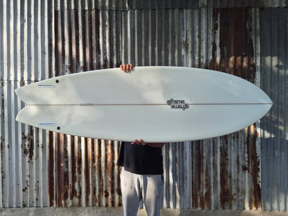 Shortboard (6'4)